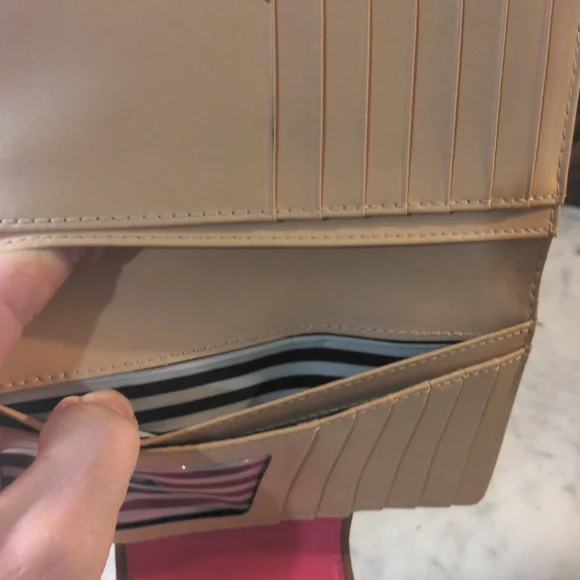 Kate Spade Pink Wallet - Picture 10 of 10